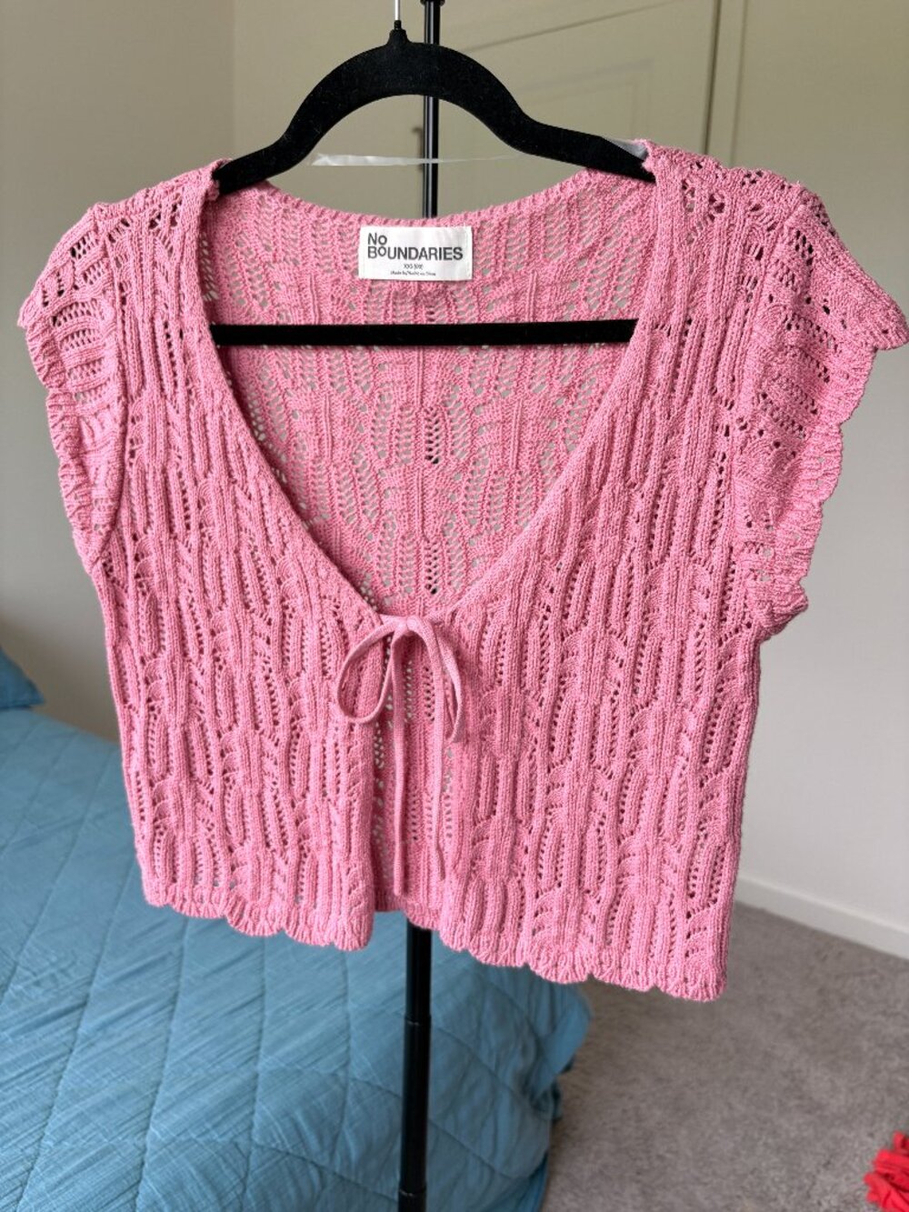 No Boundaries Pink Crochet Open Stitch Tie Front Bolero Cardigan XXS